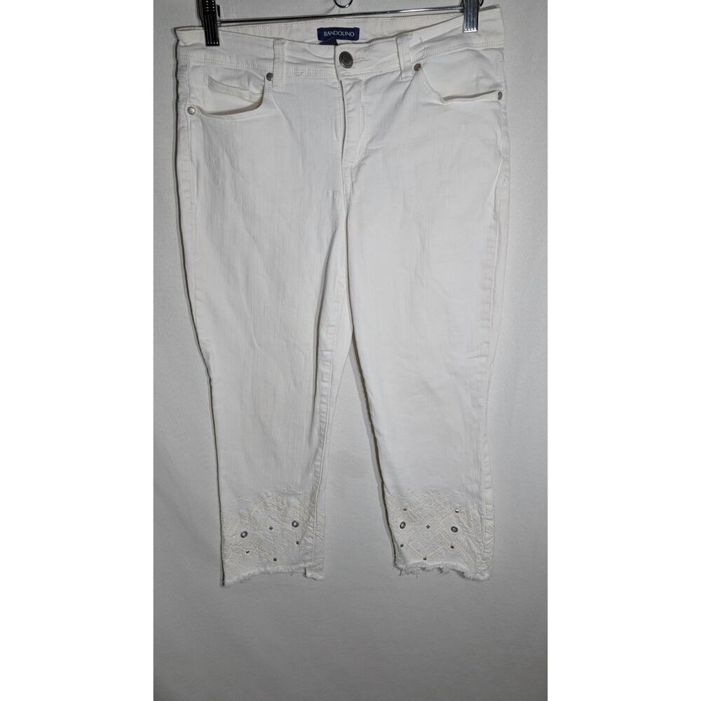 Bandolino Womens Lisbeth Curvy Fit Capri Jeans Sz 8 Embroidered Beaded White